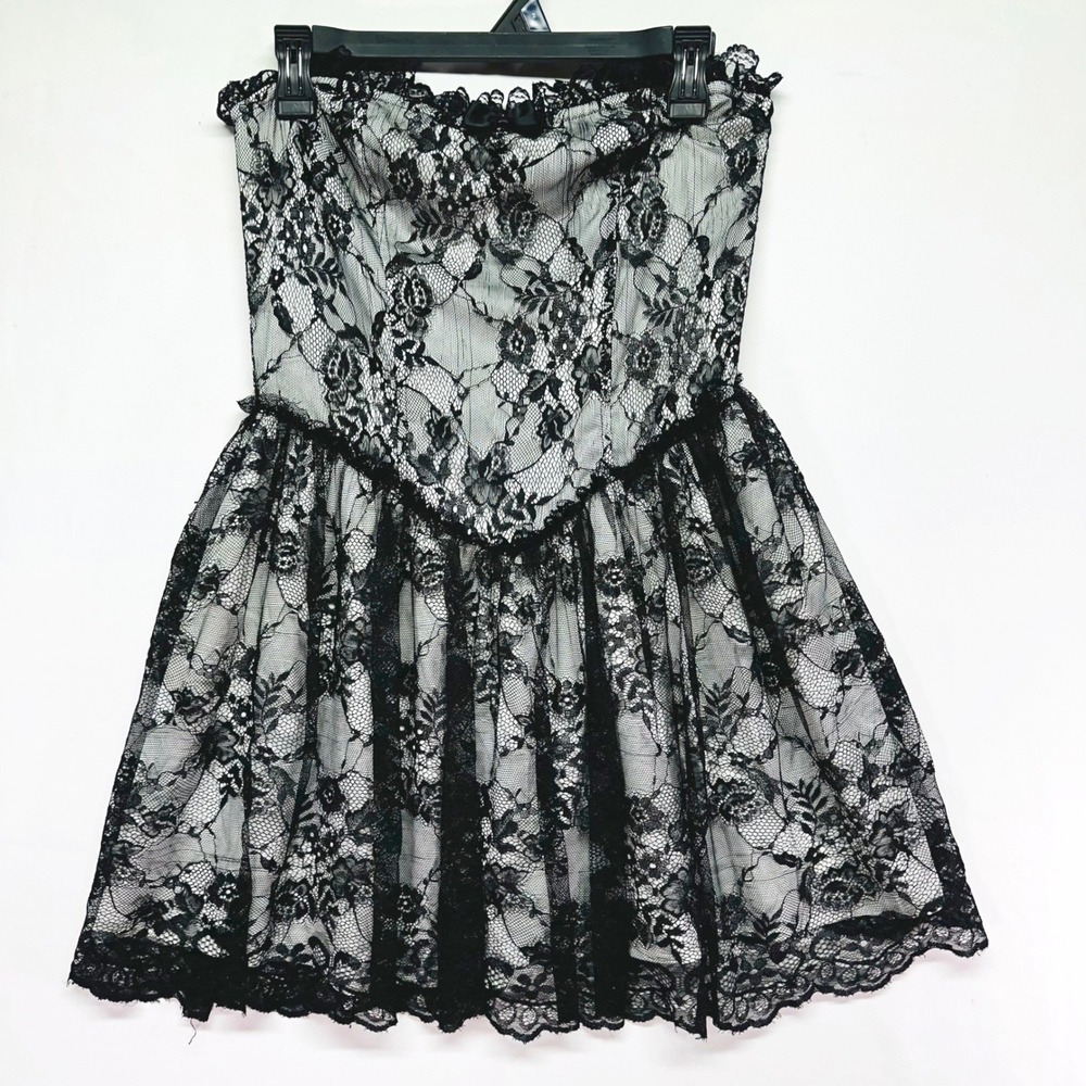 Widow Black Floral Lace Strapless Mini Dress White Lining Goth M *see flaw pics*